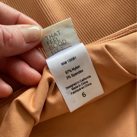 L*Space Ribbed Float On Classic One Piece Swimsuit - Picture 11 of 14